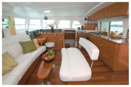 44' Luxury Catamaran