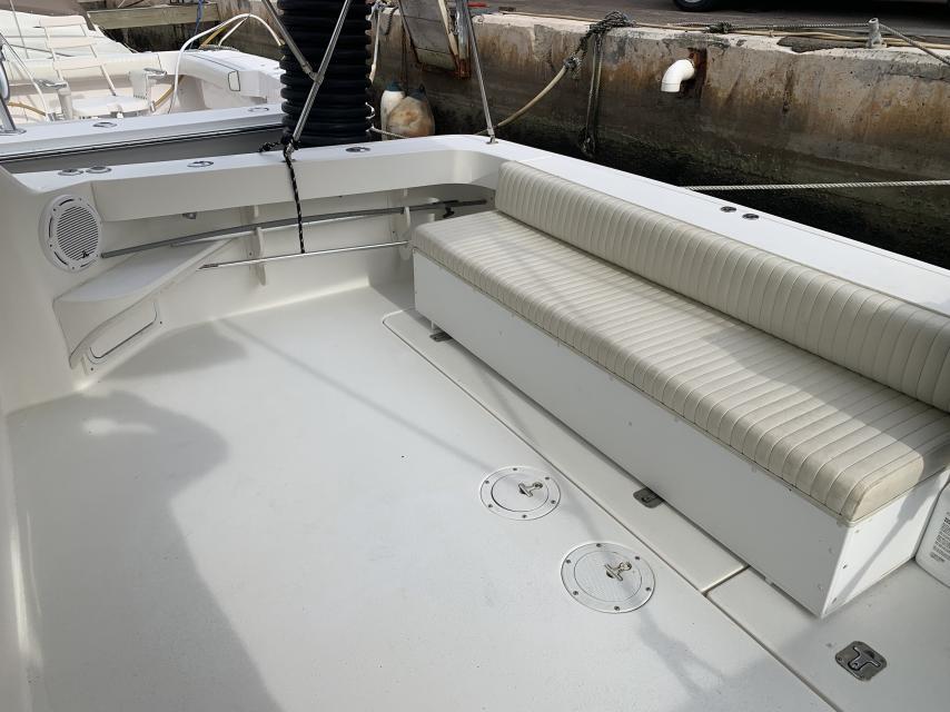 SOLD - Sea Ray 370 Express - Diesel