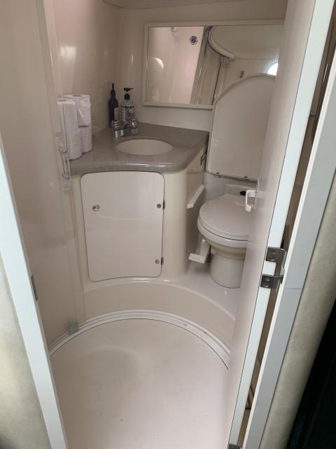 SOLD - Sea Ray 370 Express - Diesel