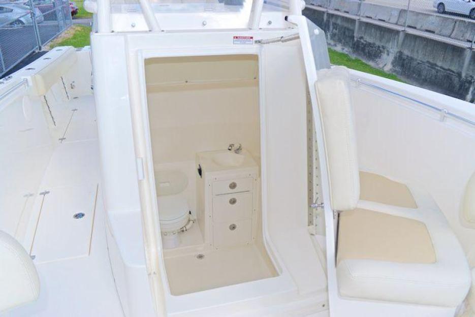 This Cobia 296 Center Console is the perfect pleasure boat and fishing platform and is ready for you