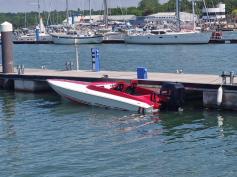 Phantom 19G Stepped Race boat