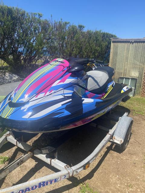 2004 yamaha waverunner fx1100 HO