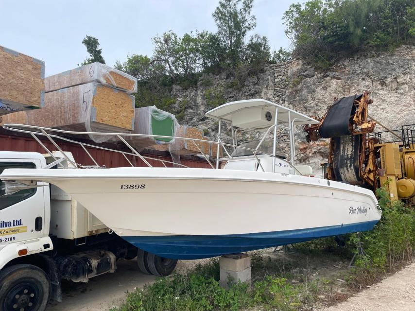 23' Wellcraft - Center Console