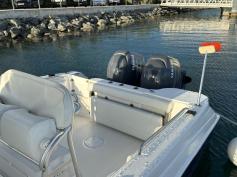 25’ Wellcraft Center Console