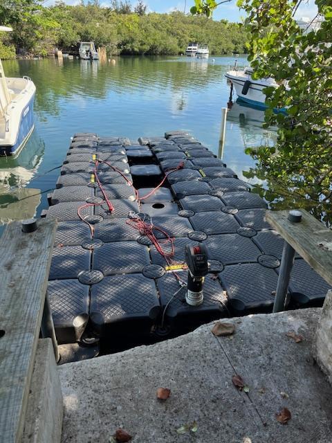 17ft Inflatable 115 HP Yamaha & Jet Dock