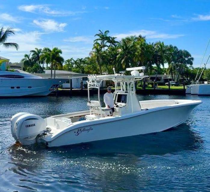 2010 Yellowfin 29ft  2023 Yamaha 300s 4 stroke 300hrs