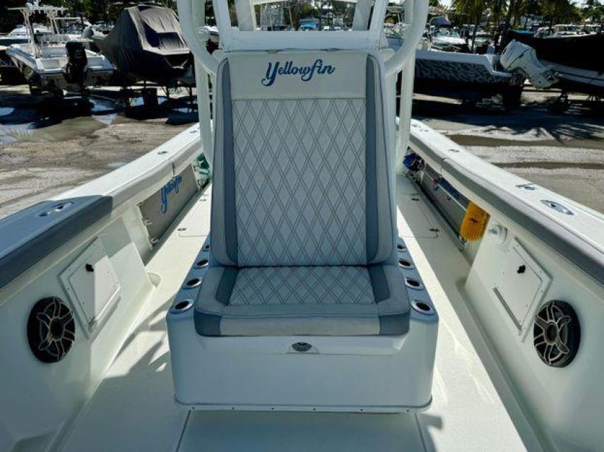 2010 Yellowfin 29ft  2023 Yamaha 300s 4 stroke 300hrs