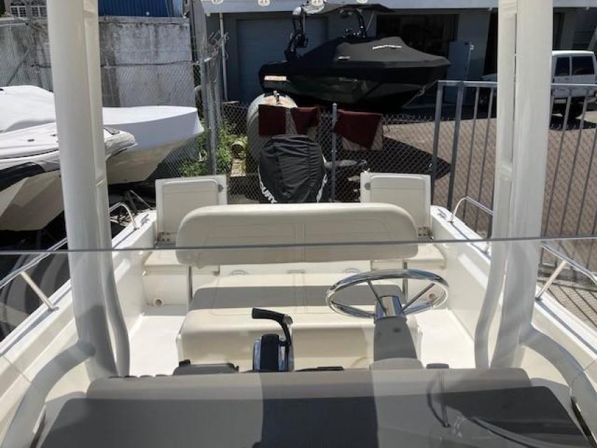 Amazing Opportunity to own a nearly new Boston Whaler!