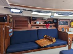 For Sale: 1987 Catalina 30 Sailboat