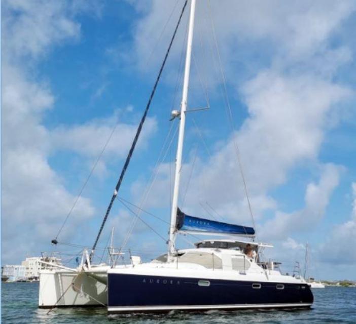 PRIVILEGE 435 CATAMARAN