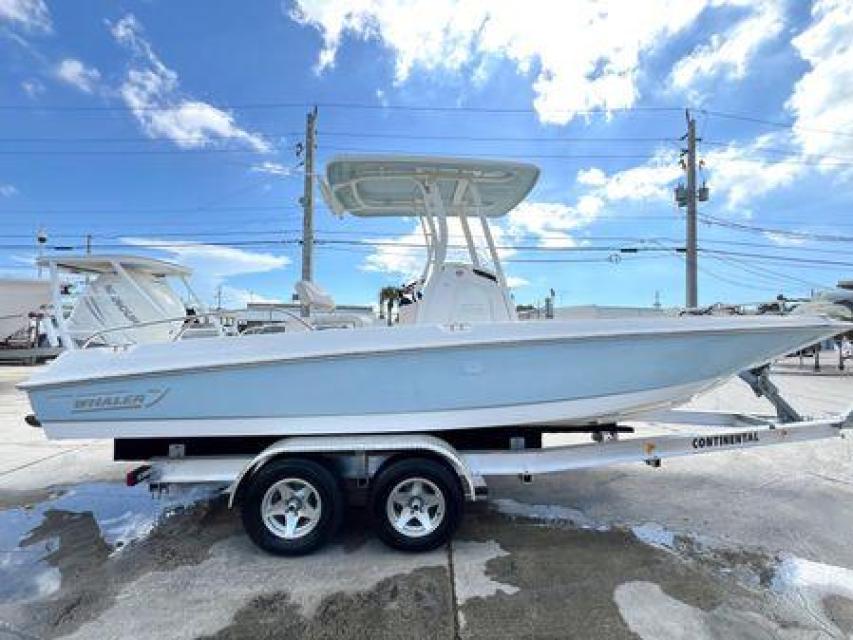 2018 Boston Whaler