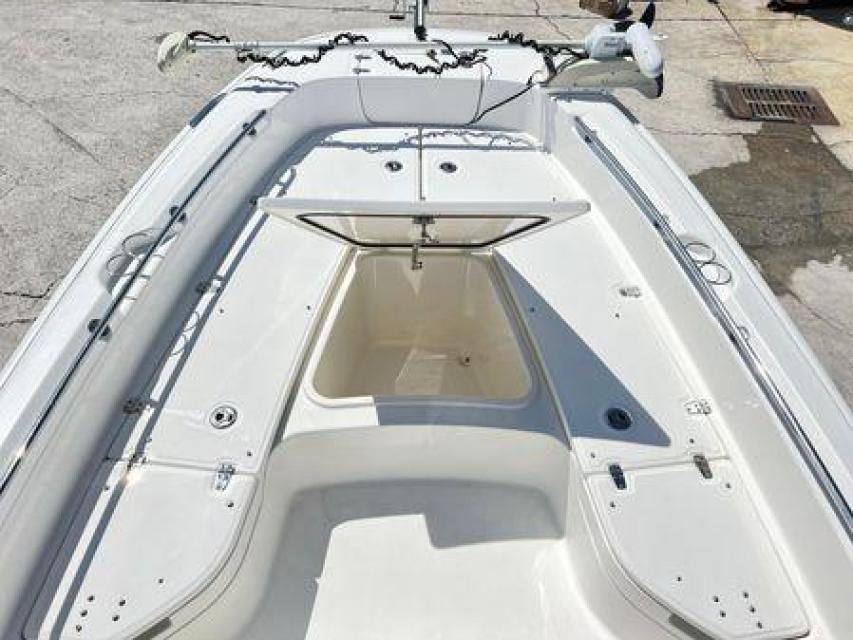 2018 Boston Whaler