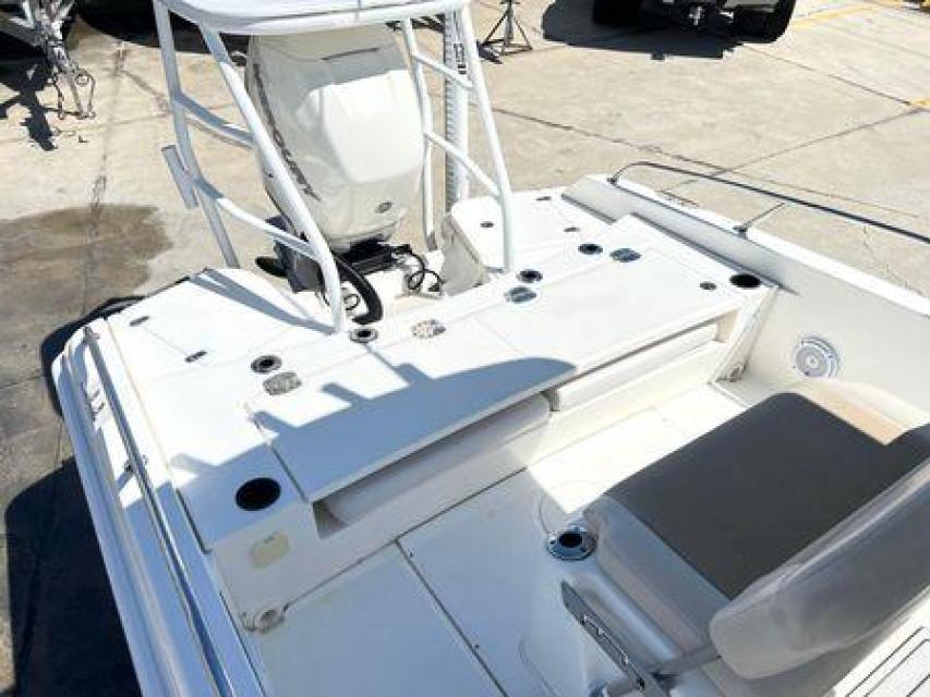 2018 Boston Whaler