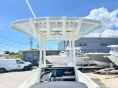 2018 Boston Whaler