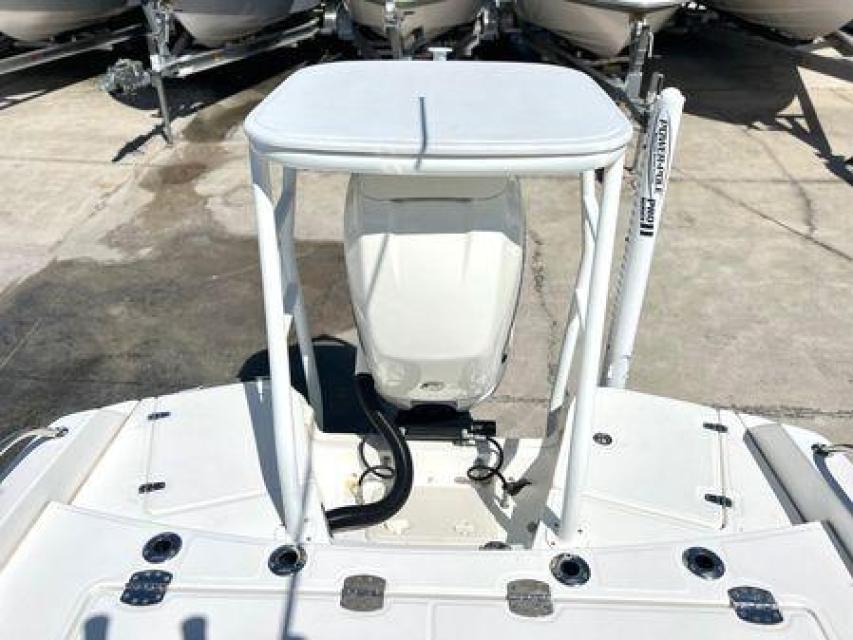 2018 Boston Whaler