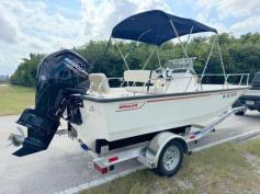 2022 17ft Boston Whaler Montauk