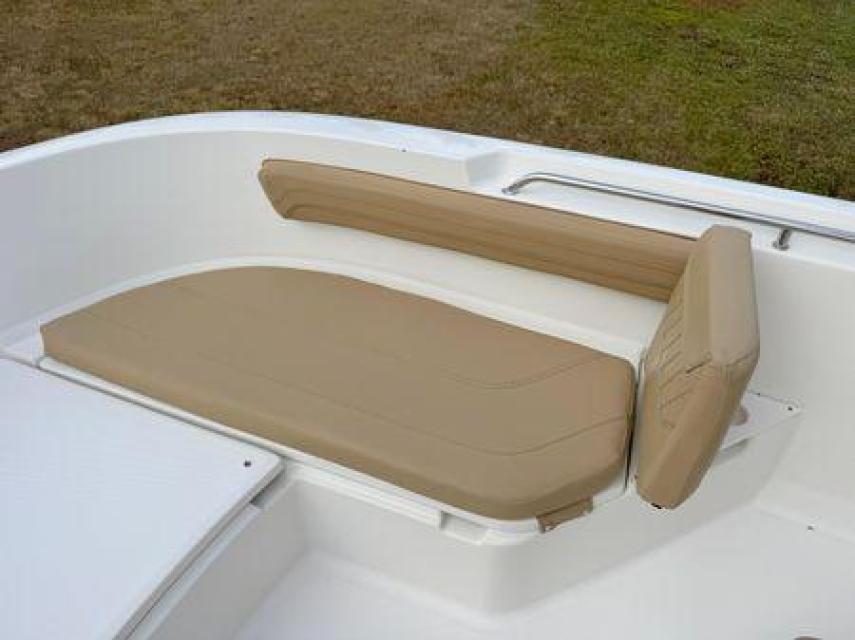 2022 Center Console