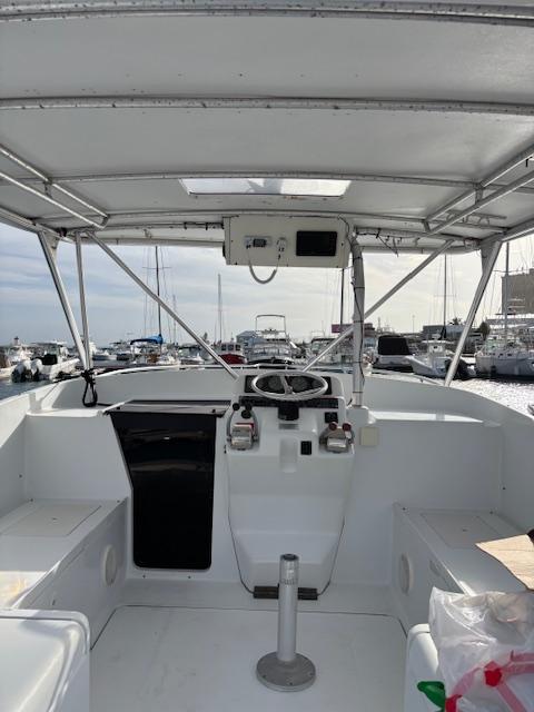 1989 Luhrs 29 Open