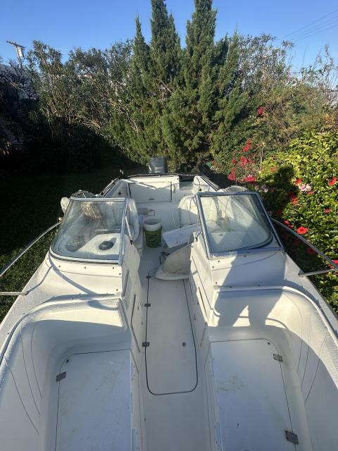 21’ Wellcraft Sportsman (Hull)