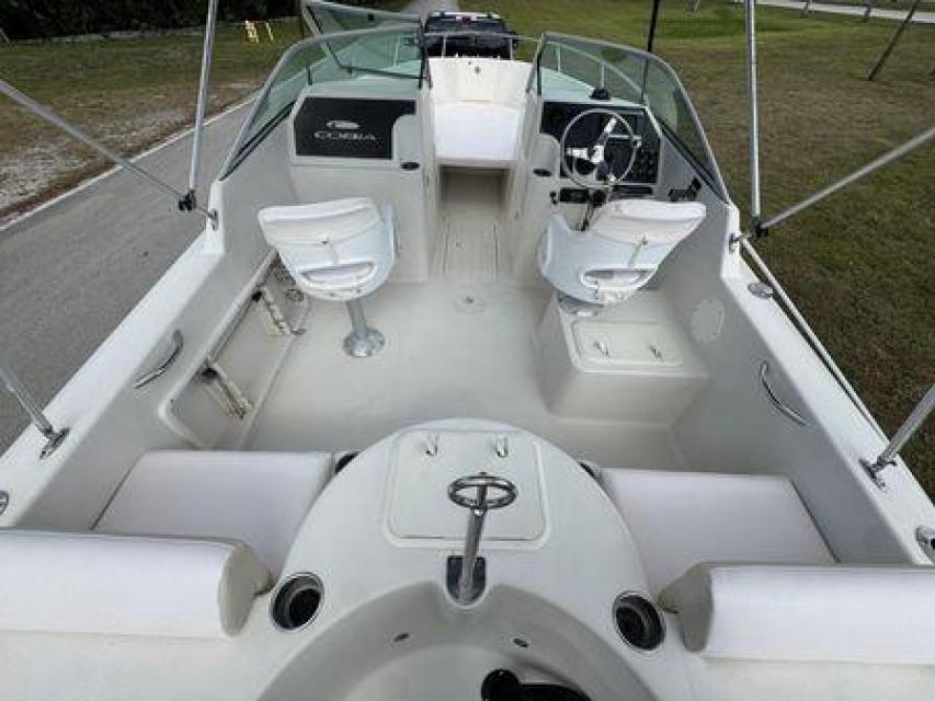 Cobia DC 286HRS