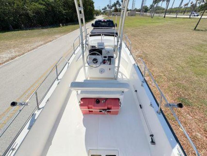 Boston Whaler Montauk 17ft  2024 90hp Mercury 19hrs