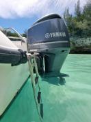 21 Outrage Boston Whaler Center Console