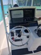 21 Outrage Boston Whaler Center Console