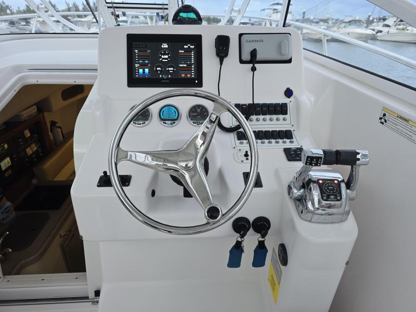 2007 29’ Proline Express