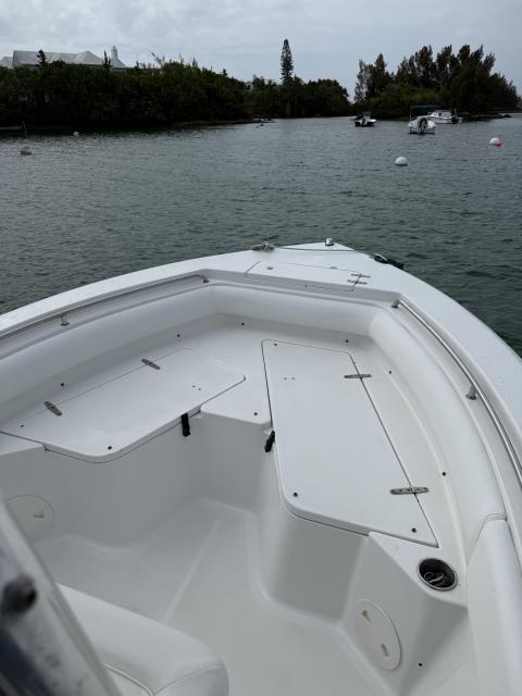 2011 Sea Hunt Triton 22.5