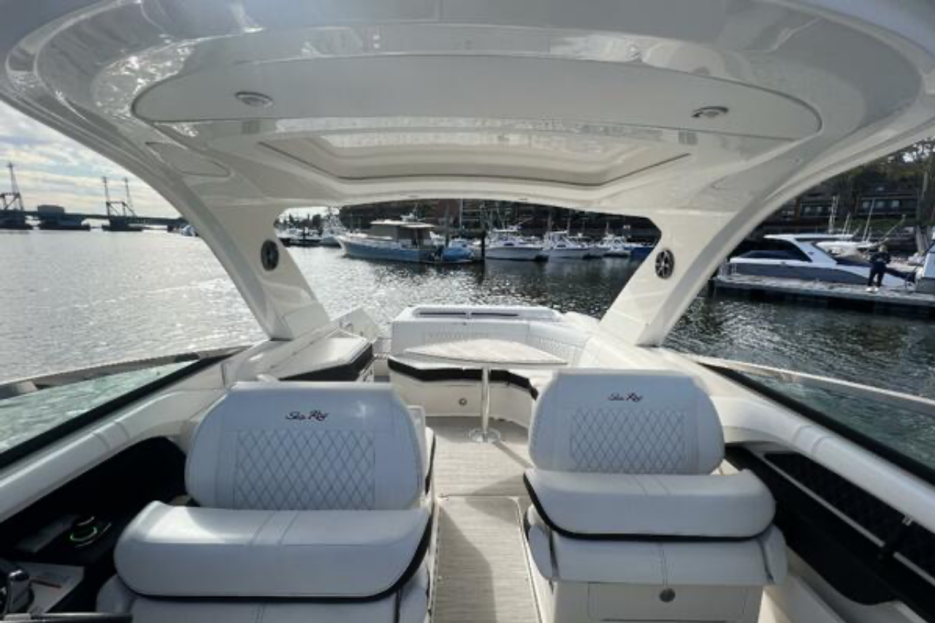 Sea Ray SLX 310
