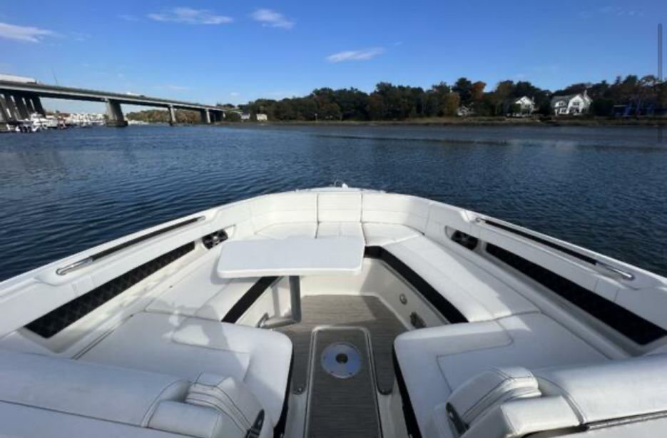 Sea Ray SLX 310