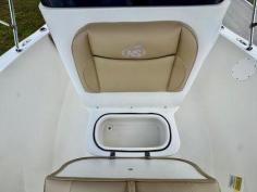 2019 NauticStar 2102 Legacy 186hrs