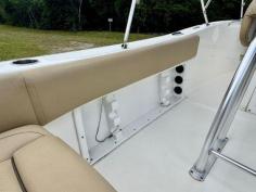 2019 NauticStar 2102 Legacy 186hrs