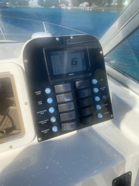Sea Hunt Cuddy Walkaround