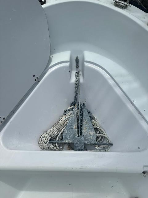 17ft Boston Whaler Outrage - Turnkey Ready for Summer