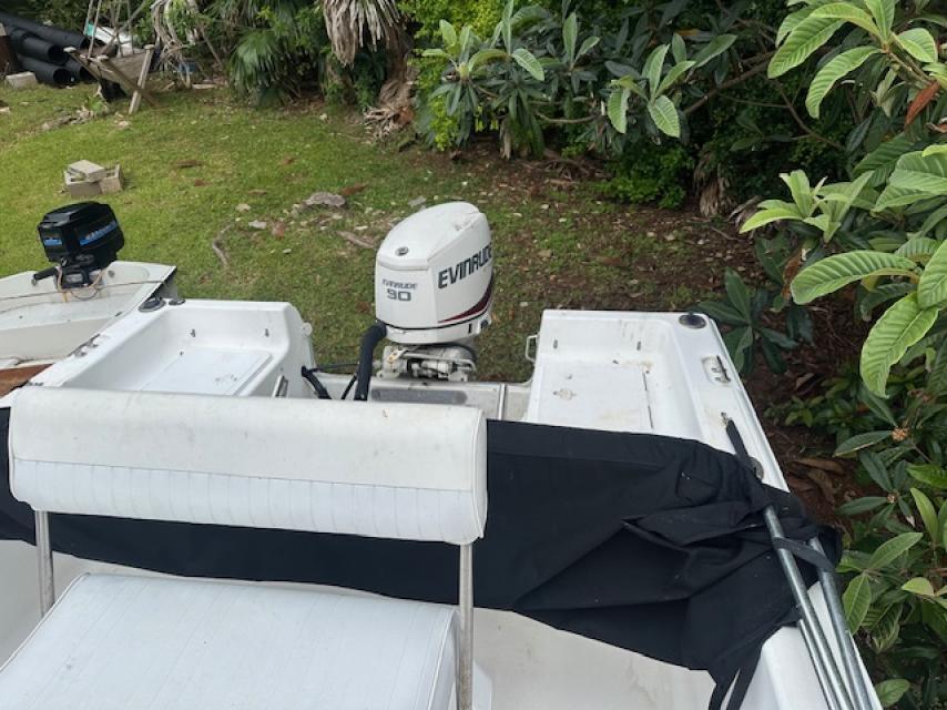 SOLD - Sea Fox Center Console