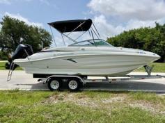 2023 Crownline E235 XS