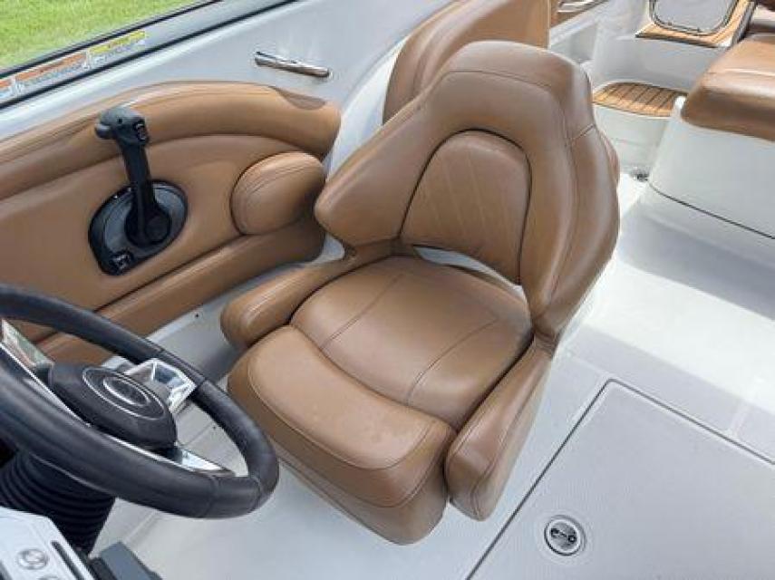 2023 Crownline E235 XS