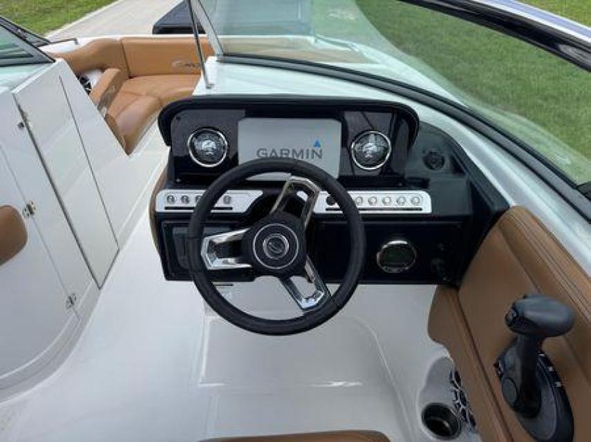 2023 Crownline E235 XS