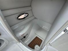 2023 Crownline E235 XS