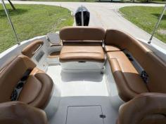 2023 Crownline E235 XS