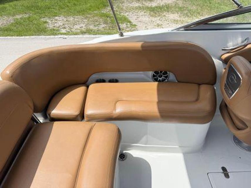 2023 Crownline E235 XS