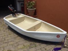 18’6” Wahoo Center Console included with punt and motor . Reduce Price