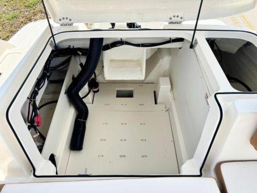 2020  Bowrider Mercury 150hp654 hrs