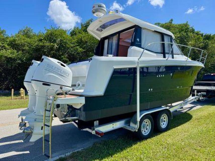 JEANNEAU MERRY FISHER 855 2023 Suzuki 200hps 54hrs