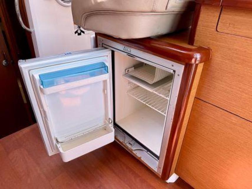 JEANNEAU MERRY FISHER 855 2023 Suzuki 200hps 54hrs