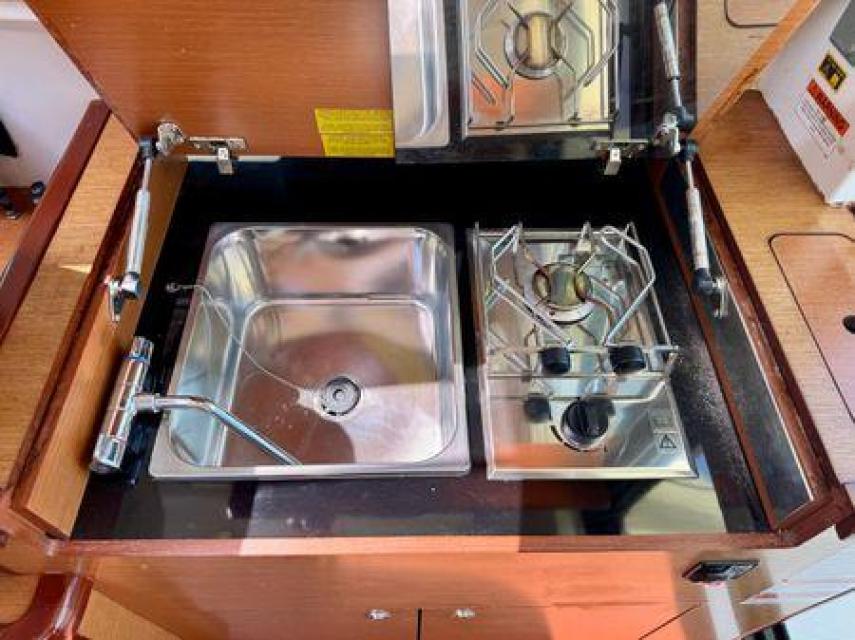 JEANNEAU MERRY FISHER 855 2023 Suzuki 200hps 54hrs
