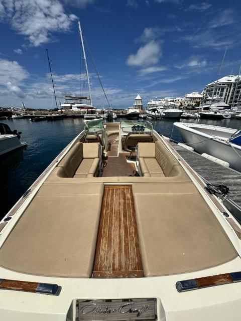 OFF MARKET - Chris Craft Launch Lone Star - Off Market