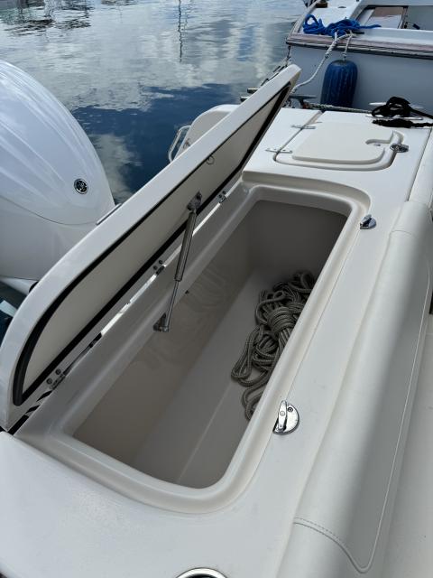 SOLD - Grady White Freedom 285 Dual Console