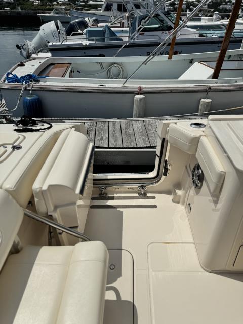 SOLD - Grady White Freedom 285 Dual Console